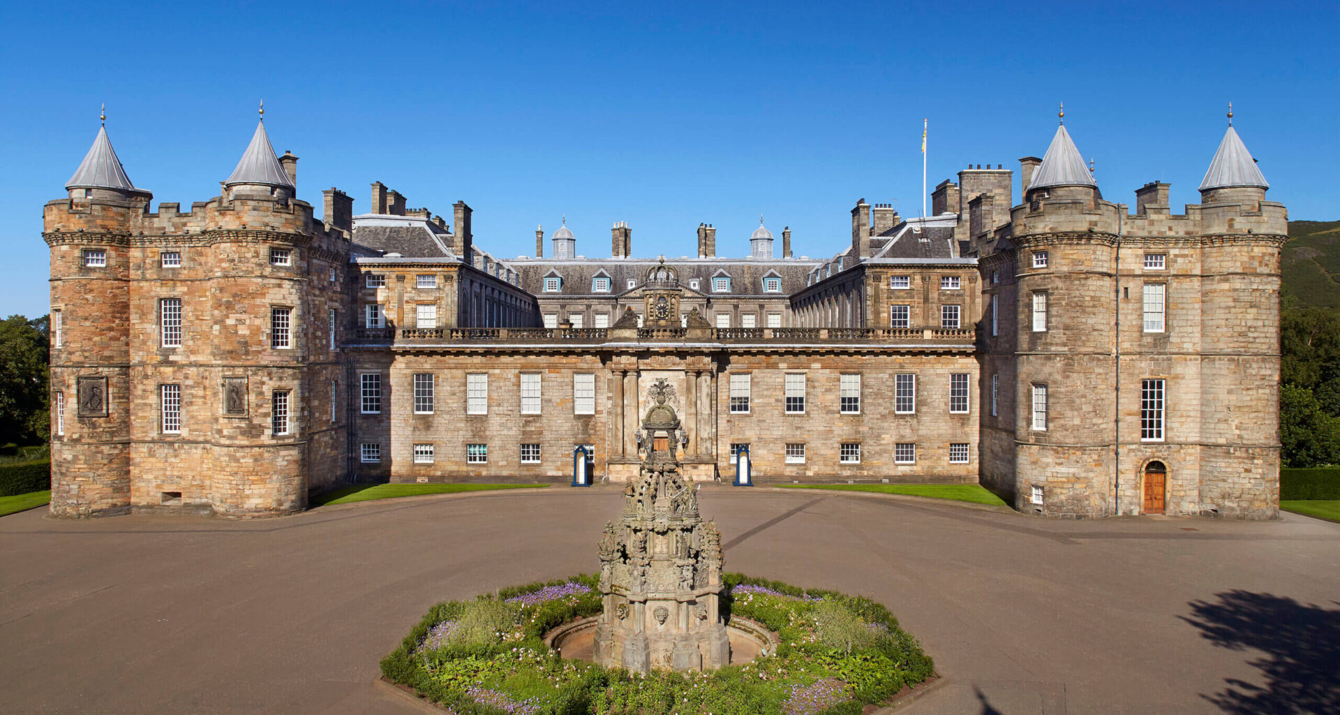 Queen Elizabeth II's Private Rooms at Holyroodhouse to Open to Public for First Time
