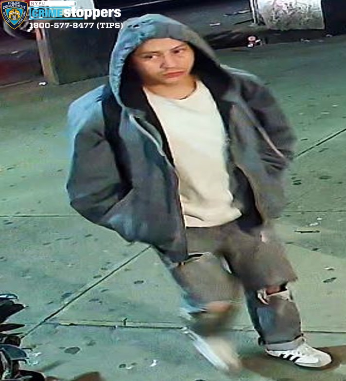 Brooklyn creep sexually assaults and robs woman inside store: cops