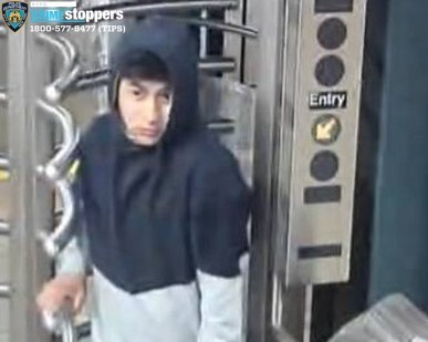 Woman, 20, sexually assaulted on Queens subway platform, NYPD release images of suspect