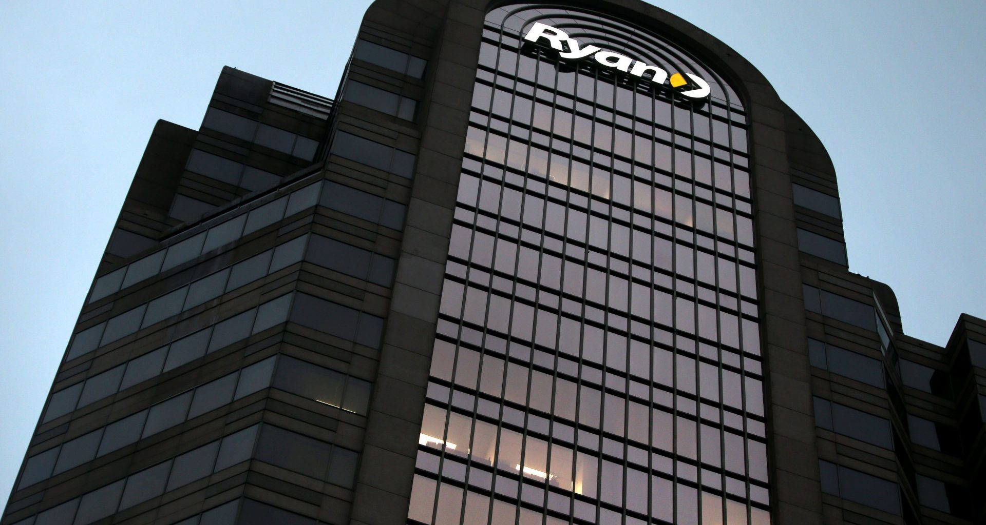 Ryan LLC Takes Minority PE Investment from Neuberger Berman Capital Solutions 