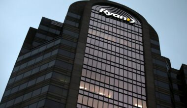 Ryan LLC Takes Minority PE Investment from Neuberger Berman Capital Solutions 