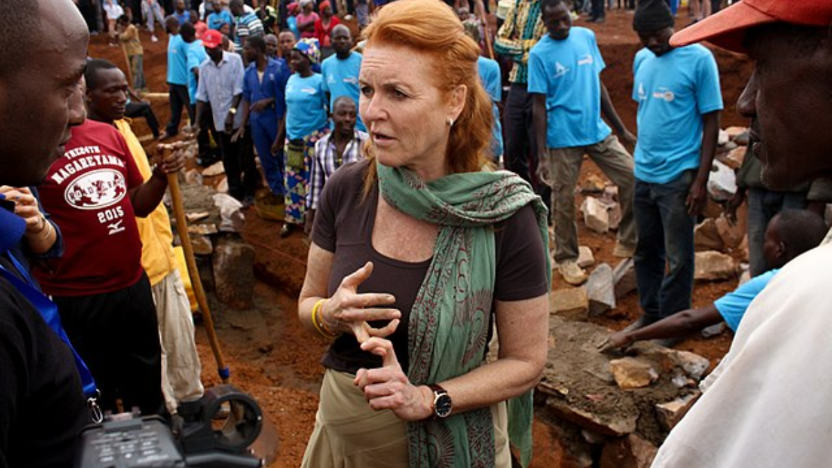 Sarah Ferguson Ready for Showdown With Andrew Mountbatten-Windsor Over Custody of Queen Elizabeth’s Corgis