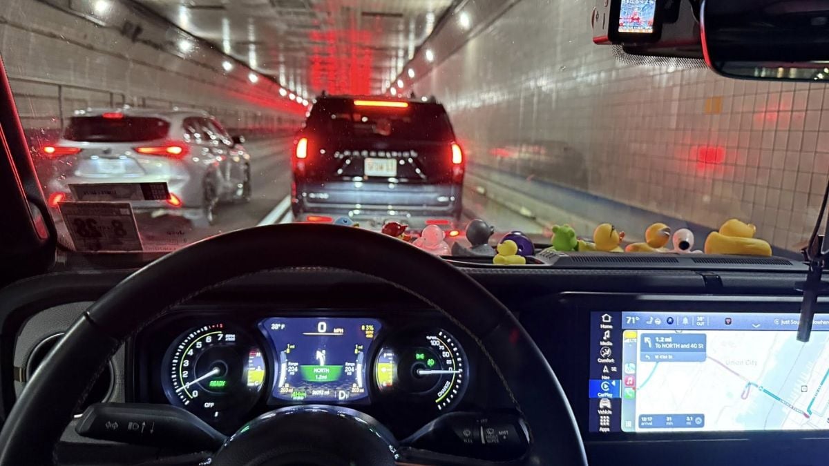 Scott driving his Jeep Wrangler in Lincoln tunnel in NYC