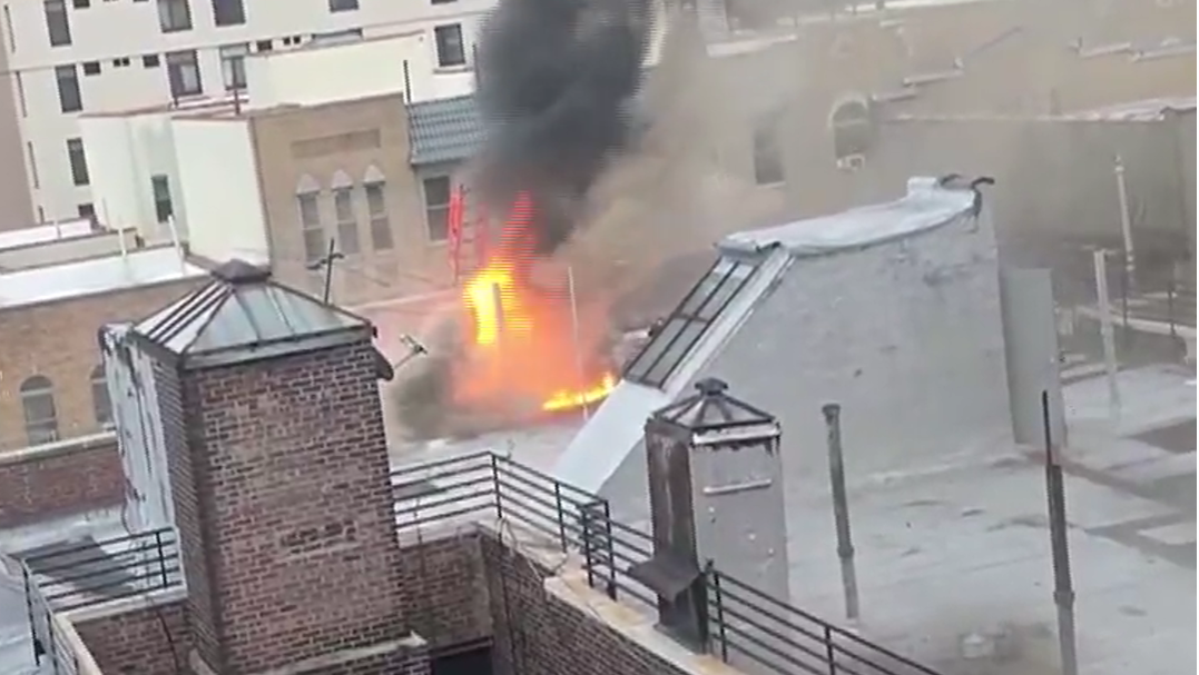 Two people injured, seven families displaced after fire tears through Bronx apartment building