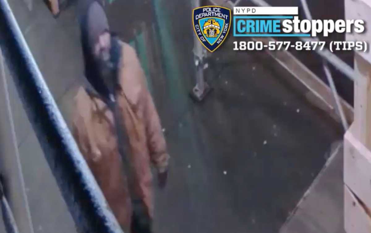 Manhattan maniac launches unprovoked attack, sucker-punches two women in one minute: cops
