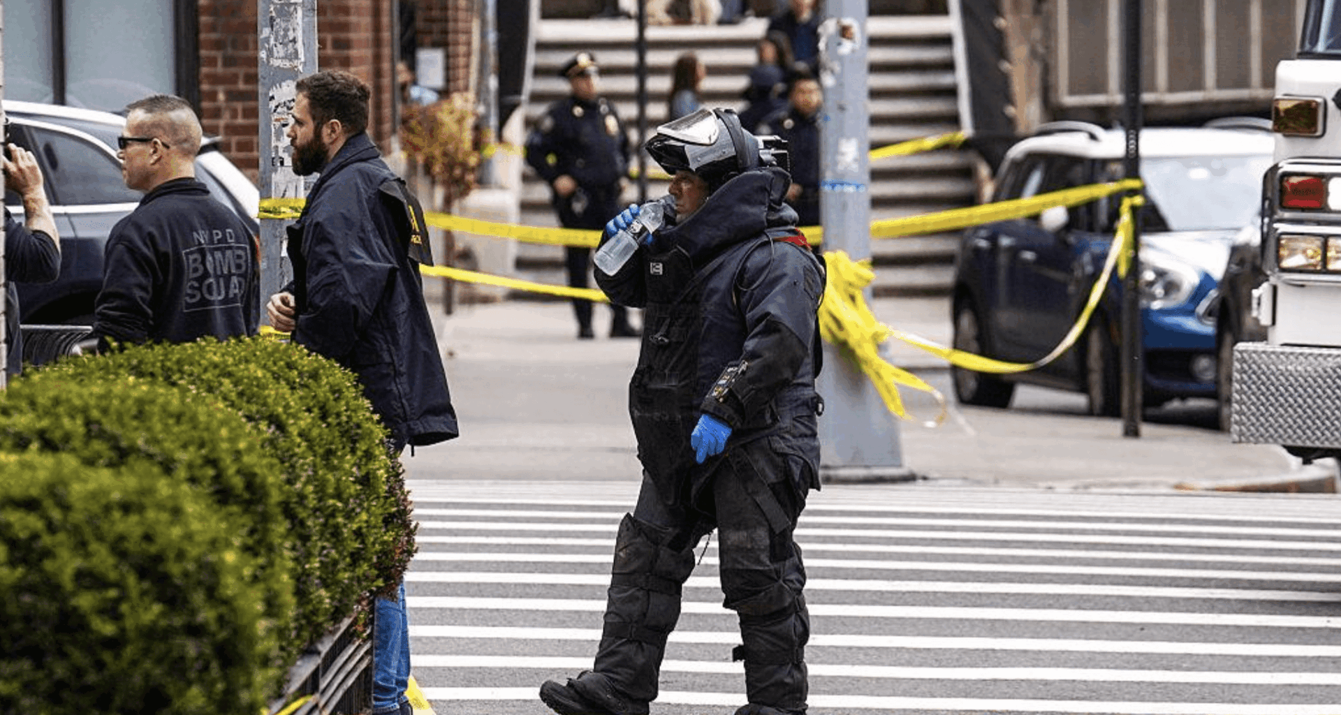 Days After Homemade Bomb Arrests, Another Suspicious Package Triggers Alarm Near NYC Mayor’s Residence