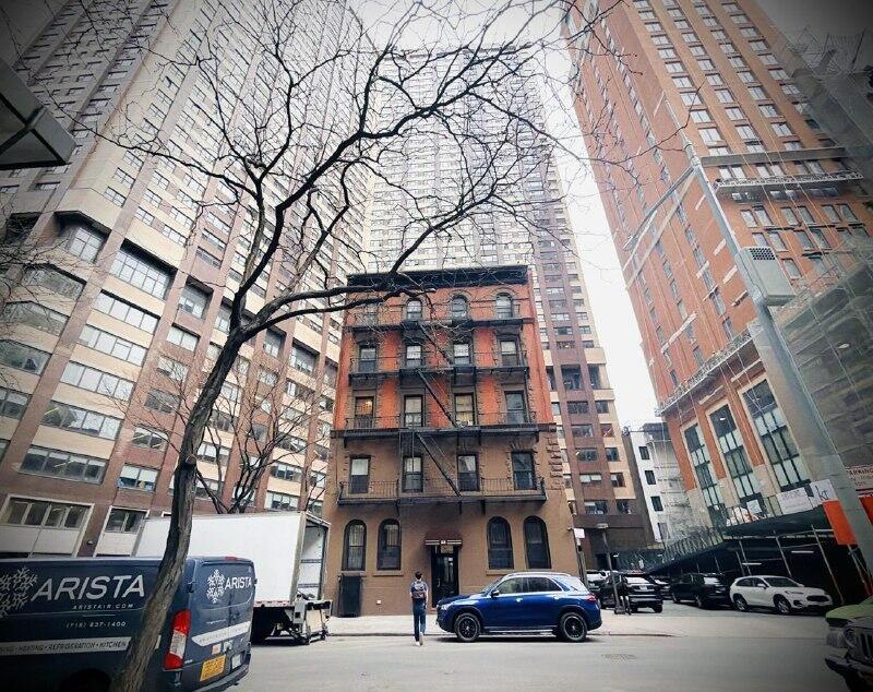 הבניינים ברחוב 85 וסנטרל פארק ווסט