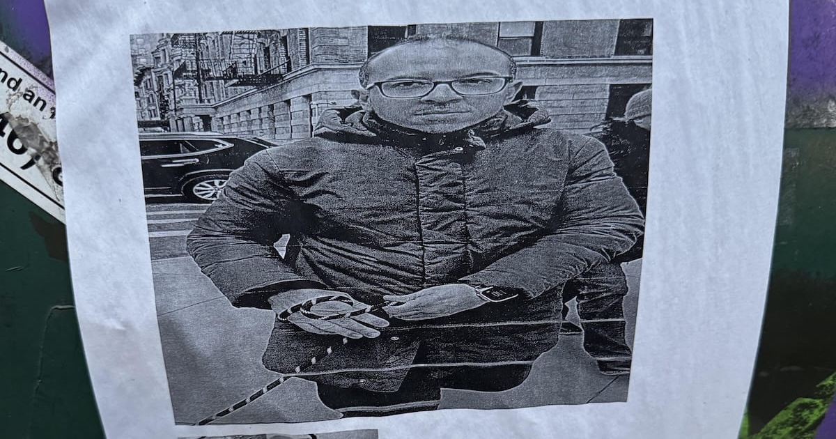 Someone on West End Avenue Is Very Unhappy With Their Neighbor