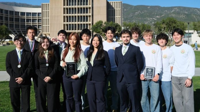 PHOTO: SPHS Virtual Enterprise | The South Pasadenan | SPHS Virtual Enterprise State Award winners celebrate after the competition.