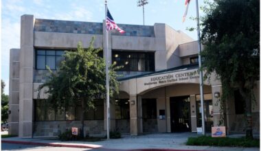 Potential layoffs at Manhattan Beach Unified may balance budget amid ongoing deficit – Daily Breeze