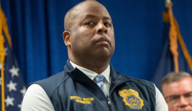 Kaz Daughtry, former NYC deputy mayor, gave NYPD parking placards to unauthorized people: sources