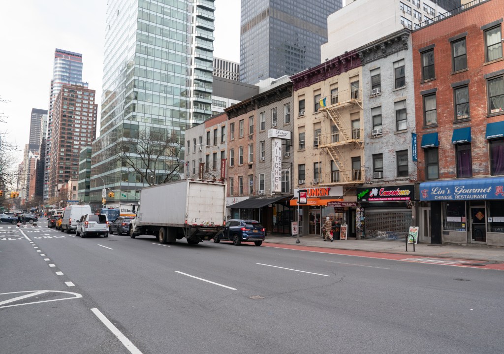 Woman, 68, fatally struck by hit-and-run SUV driver in Midtown Manhattan