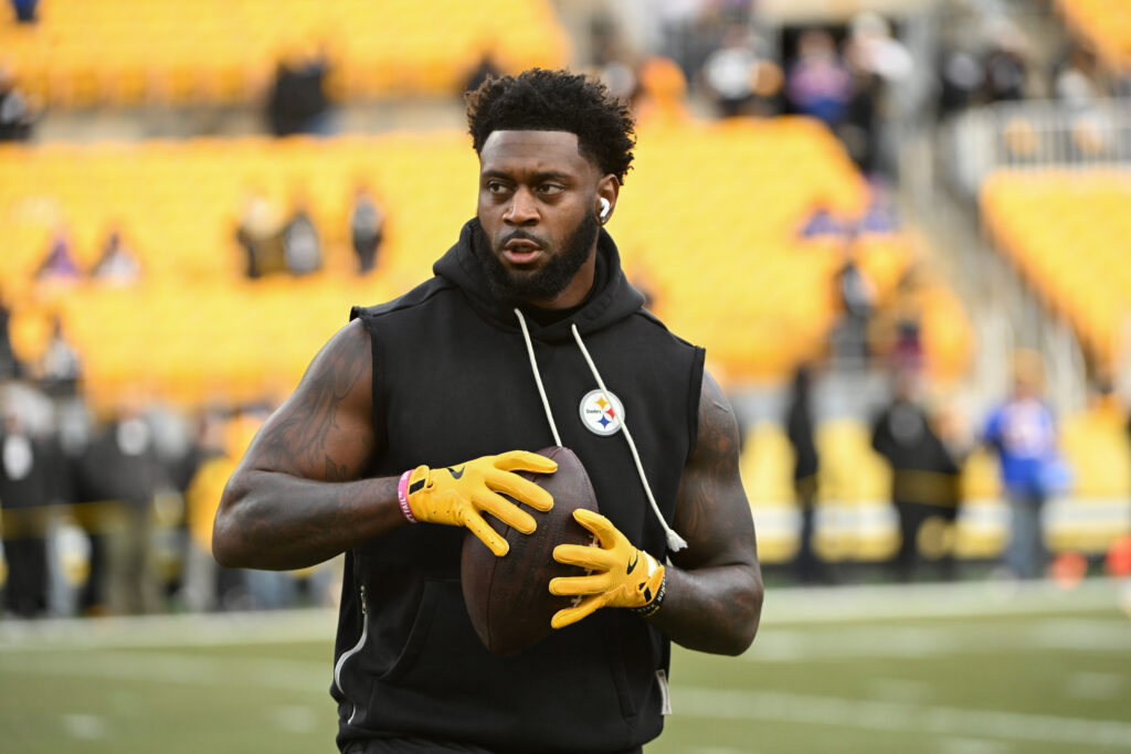 Cowboys Considered Trading For Steelers LB Patrick Queen