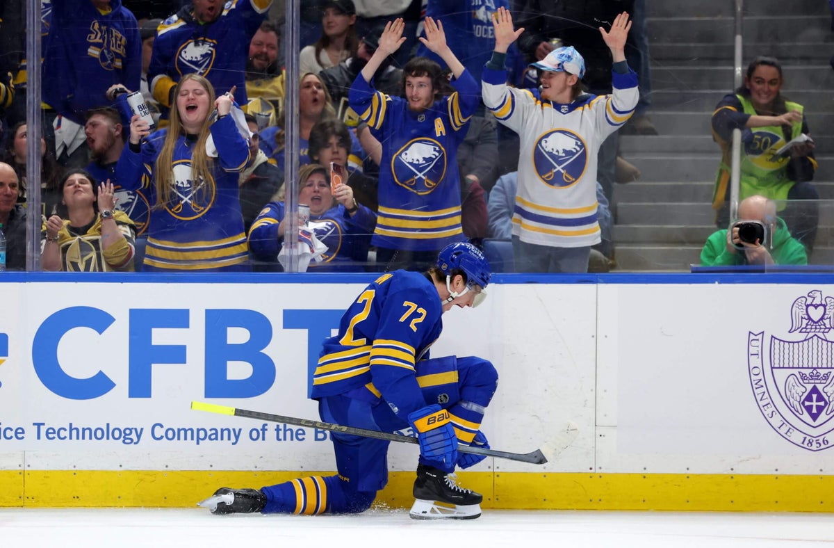 Tage Thompson’s big night, Jack Eichel’s reception and a ‘playoff atmosphere’ in Buffalo