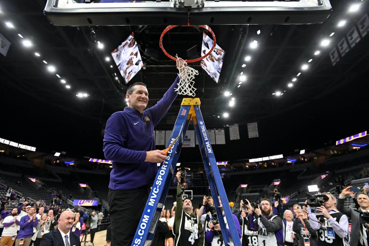 Men’s March Madness 2026 auto-bids tracker: Furman, Troy latest to earn NCAA Tournament spots