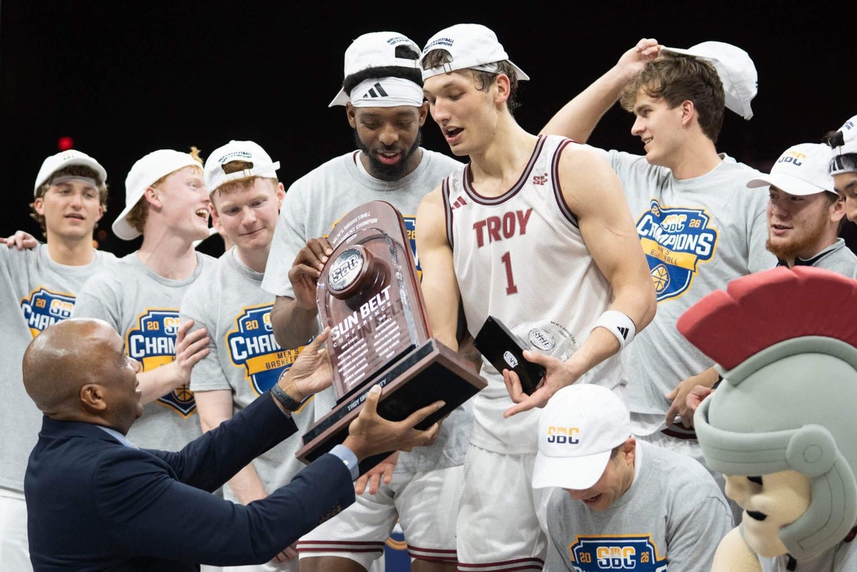Where are the schools in the men’s NCAA Tournament located? Queens, Troy and more