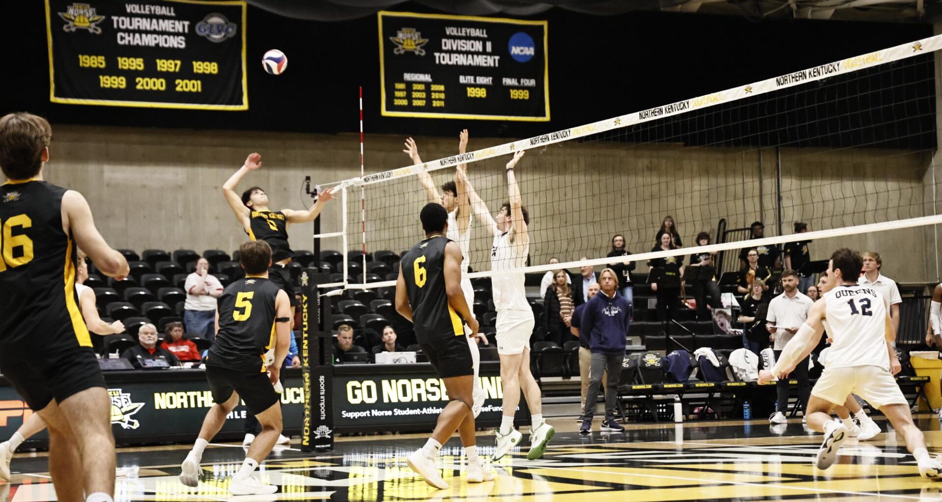 ‘From point one to point done’ The NKU men’s volleyball team sweeps Queens on senior night – The Northerner