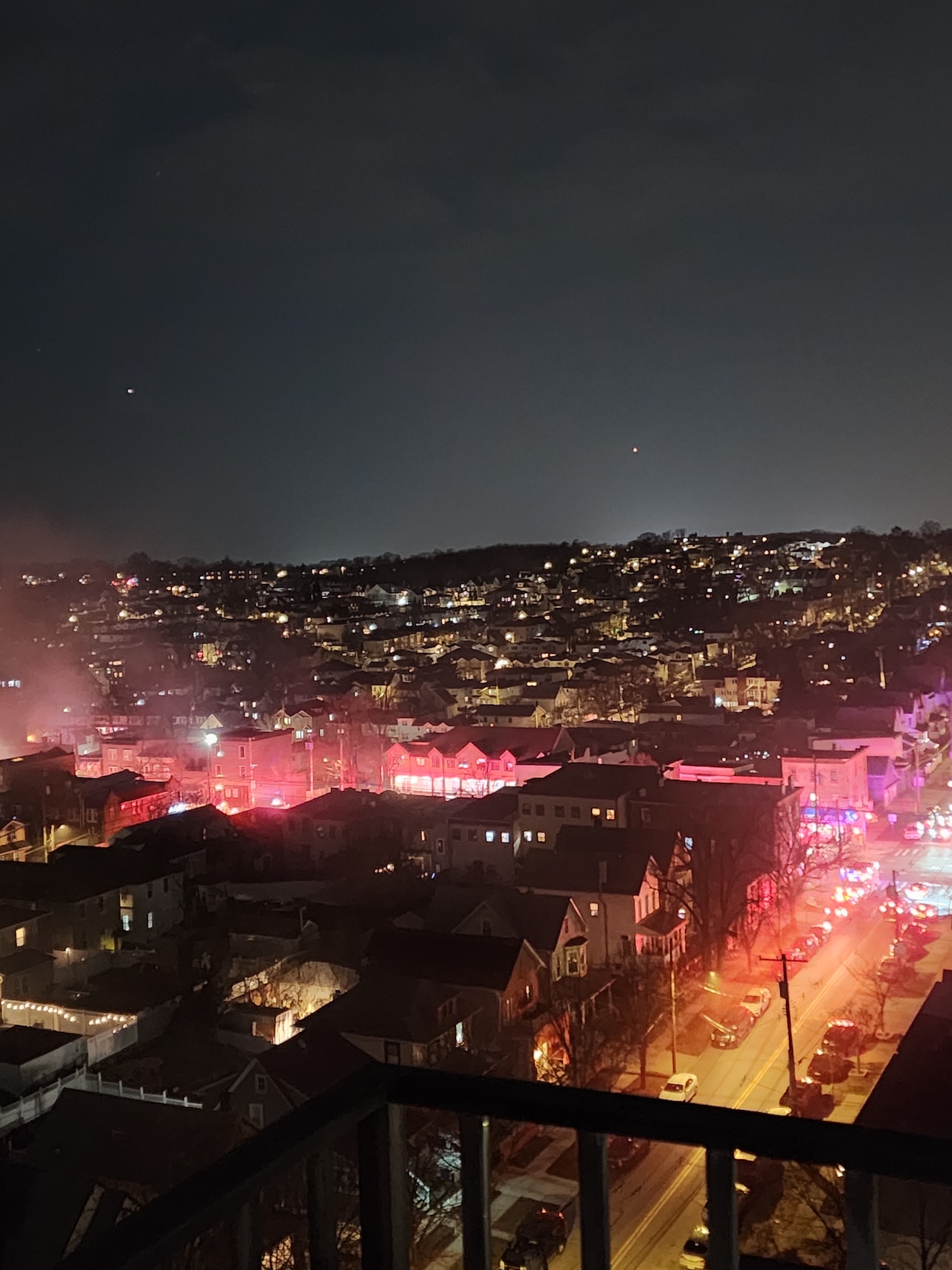 Fire in Rosebank captured by nearby resident