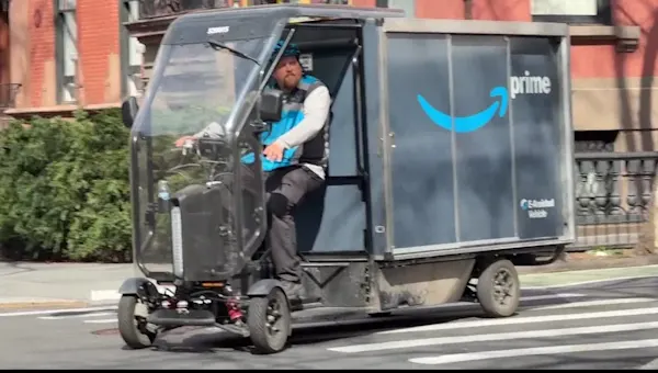 News 12 | Brooklyn | Ride along: Amazon expands delivery e-bikes across Brooklyn and Manhattan