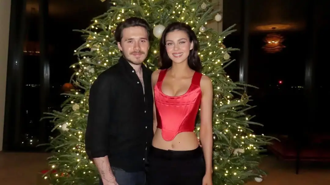 Brooklyn claimed dad David turned his back on them during his 50th birthday celebrations (Instagram/@nicolapeltzbeckham)