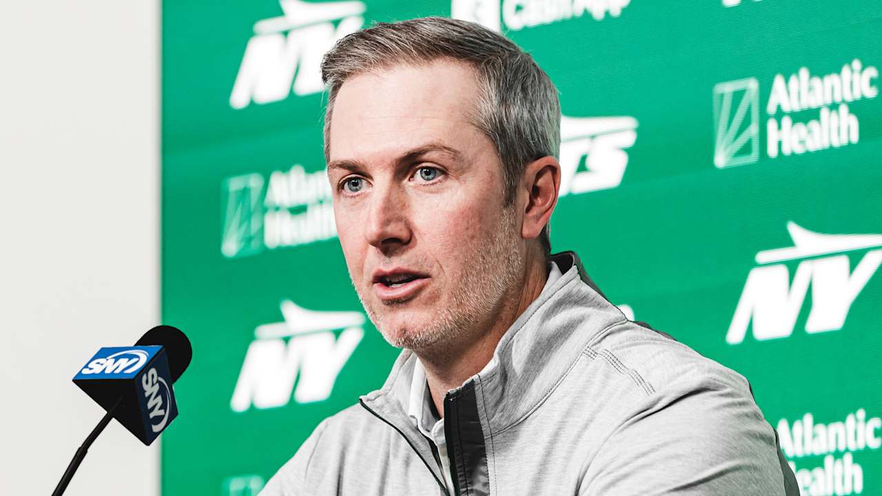 Jets GM Darren Mougey Is Keeping His QB Cards Close to His Vest