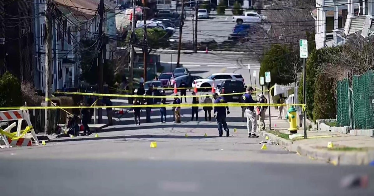 More than 2 dozen pipe bombs found inside Westchester County apartment, prosecutor says