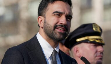 Mamdani's support for NYPD scrutinized following his response to attempted NYC terror attack