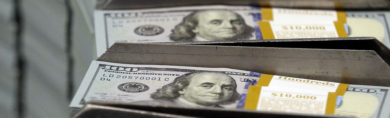 NY comptroller candidates plea for new legislation