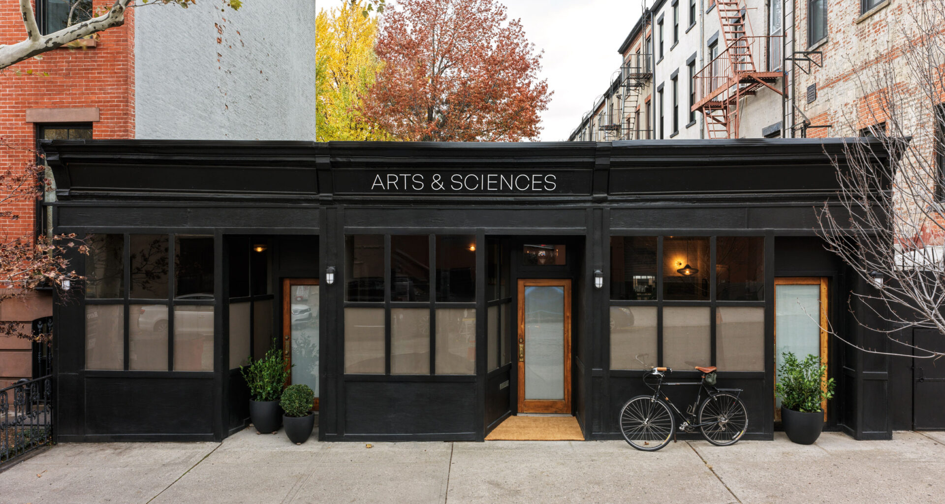 Arts & Sciences office by Elizabeth Roberts Architects