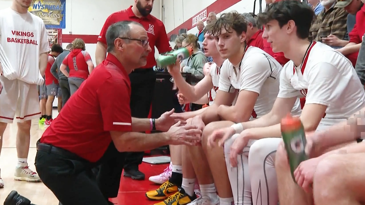Legendary Moriah boys' basketball head coach to be inducted into New York state hall-of-fame