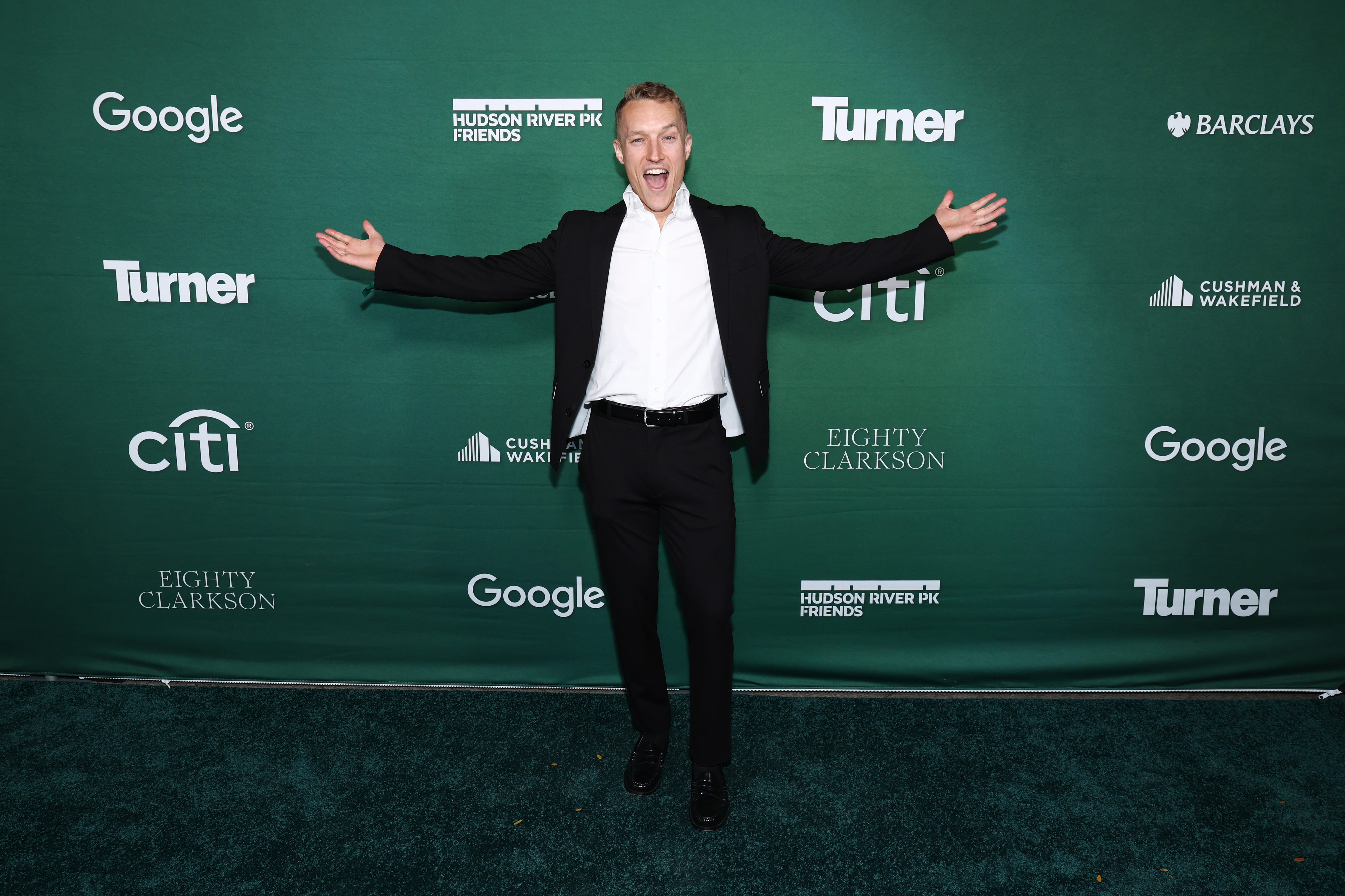 hudson river park friends 2025 gala arrivals