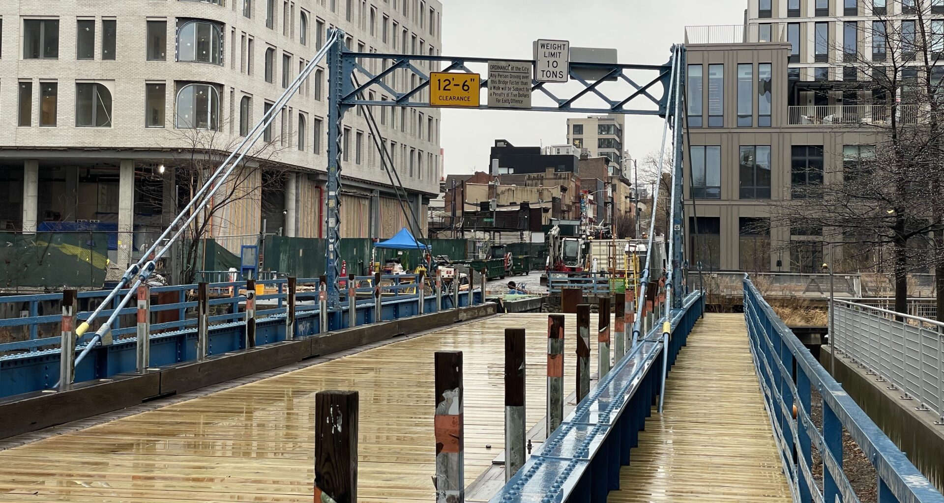 Brooklyn Residents: Keep Historic Wood Bridge For Pedestrians And Cyclists Only!