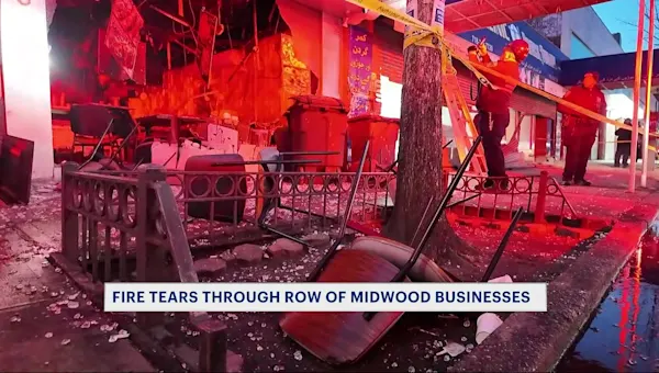 News 12 | Brooklyn | Midwood fire destroys at least six businesses