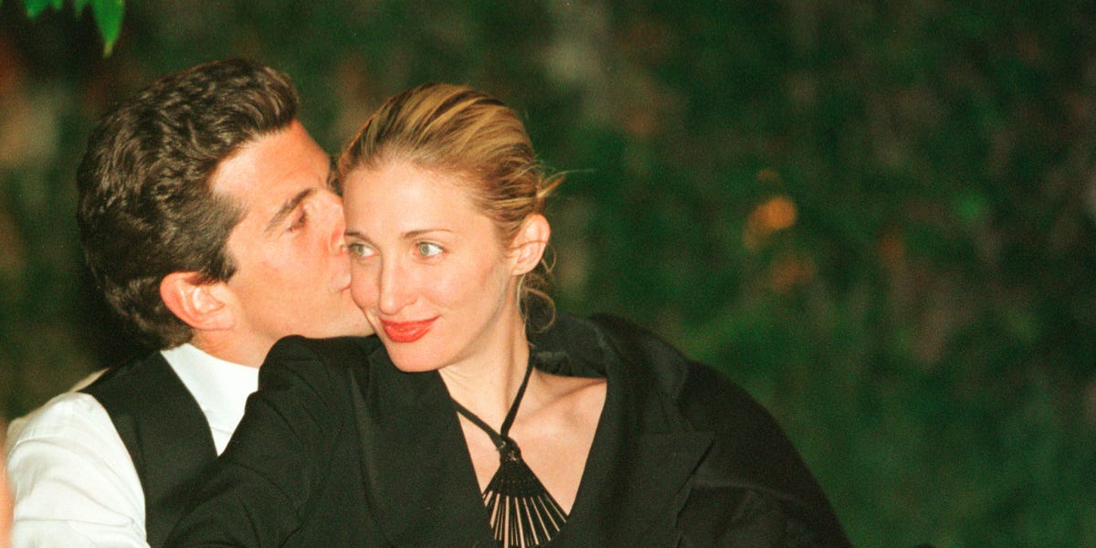 All of Carolyn Bessette's NYC Apartments Before She Met John F. Kennedy Jr.