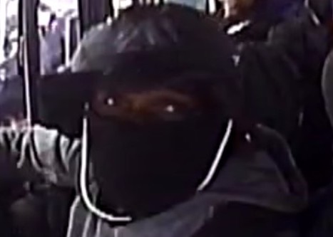 Creep wanted for grinding his body against a woman on board a Q77 MTA bus in Queens Village: NYPD – QNS