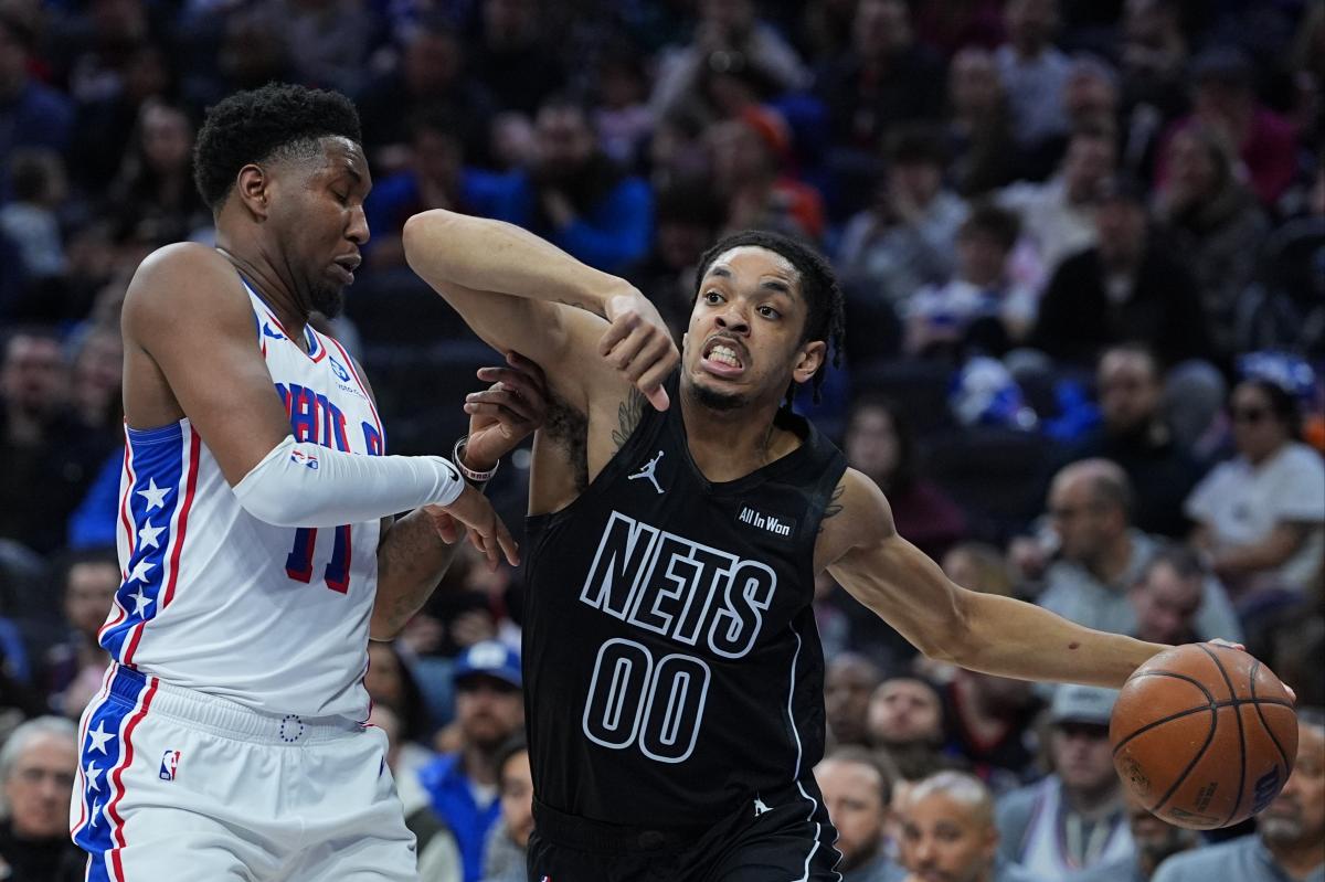 Nets' furious rally falls short against 76ers as tank keeps rolling on