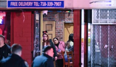 Two dead, four wounded in spate of NYC bar shootings