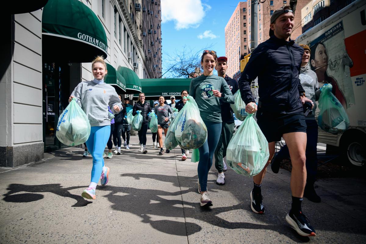 'Plogging' fitness trend taking over NYC's dirty streets
