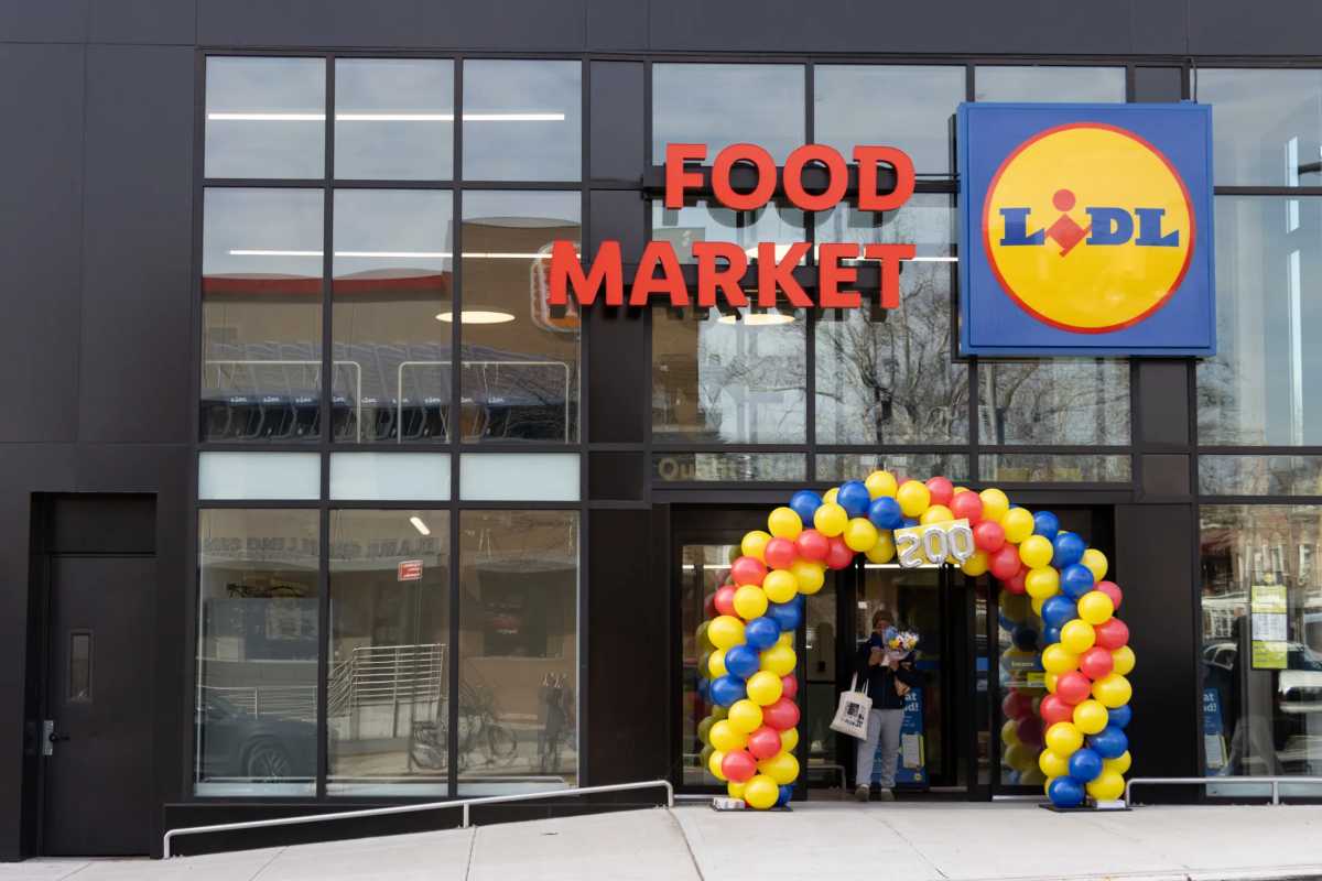 Lidl brings affordable European groceries to Crown Heights with fourth Brooklyn store opening • Brooklyn Paper