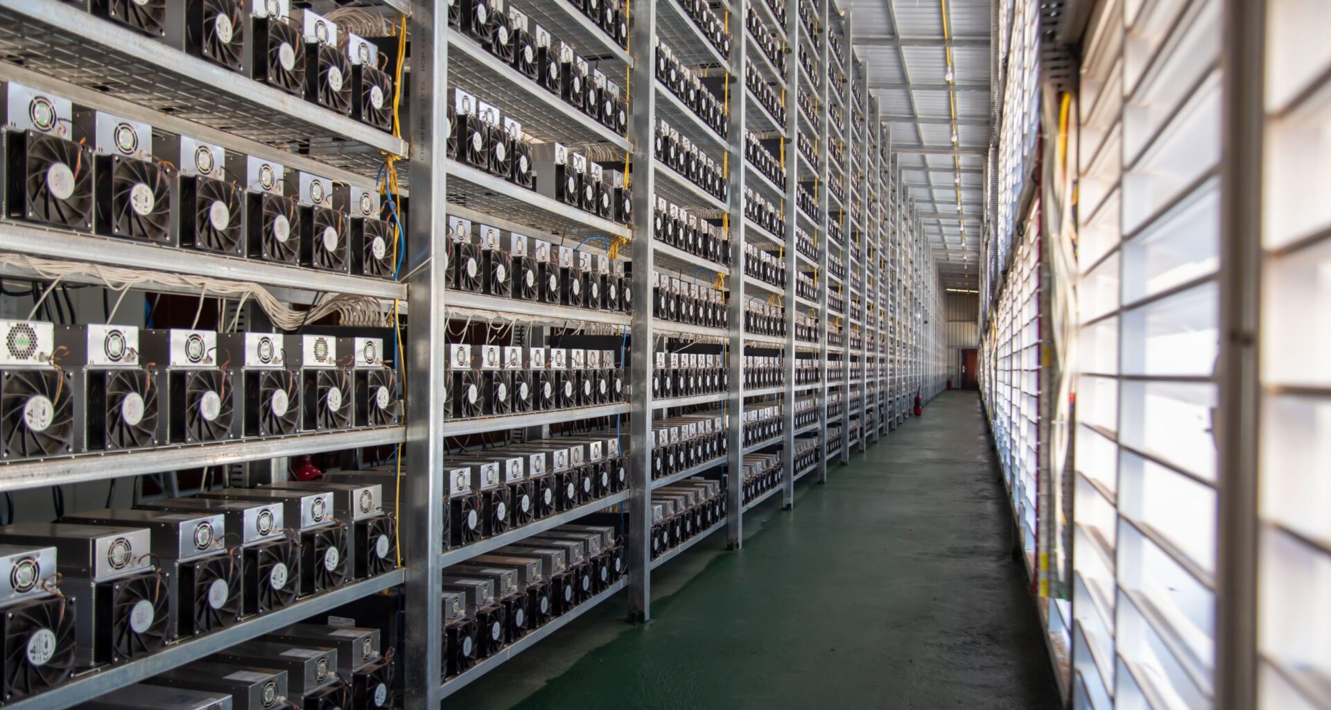 With Power-Guzzling Data Centers on the Way, New York Moves to Control Costs