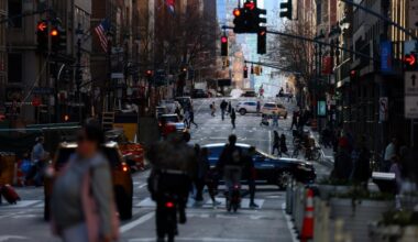 Judge rules Trump cannot halt New York traffic congestion pricing