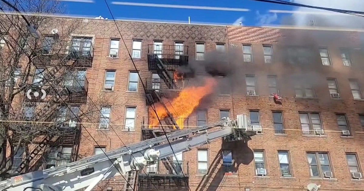 9 children, 4 adults hurt in Bronx building fire