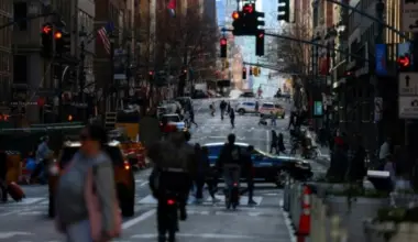 Judge rules Trump cannot halt New York traffic congestion pricing