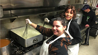 DOVE student volunteers