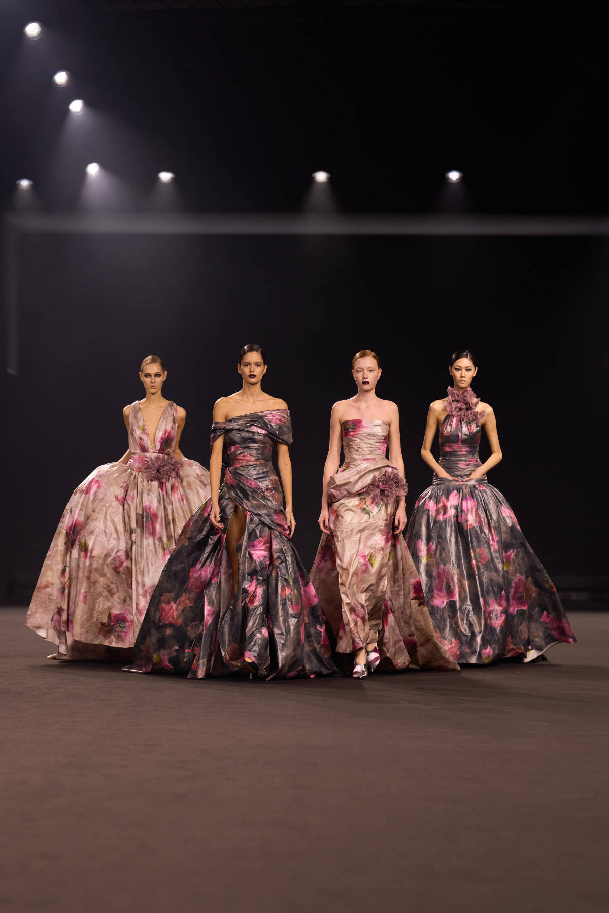 Elie Saab FW26-27 Midnight in Manhattan sculptural tailoring and cinematic gowns runway