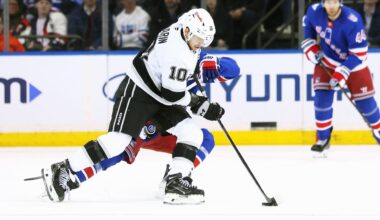 Panarin gets assist in return, Kings cool off Rangers to gain in wild card