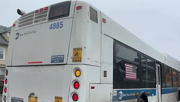 News 12 | Brooklyn | MTA bus driver faces judge, accused of attacking 16-year-old who was ‘hanging onto’ moving bus in Midwood