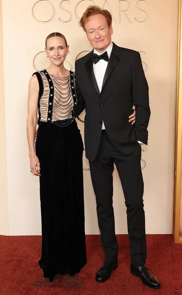 <p>Liza Powel O'Brien & Conan O'Brien</p>