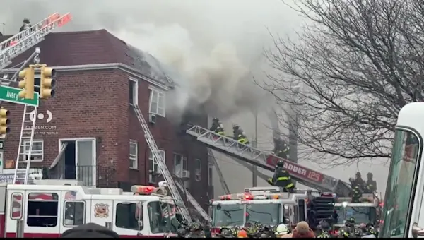 News 12 | Brooklyn | Homecrest fire leaves 1 person in critical condition; partial vacate order issued
