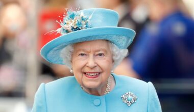 Join HELLO! at exclusive event to celebrate late Queen's life and legacy with royal author Robert Hardman